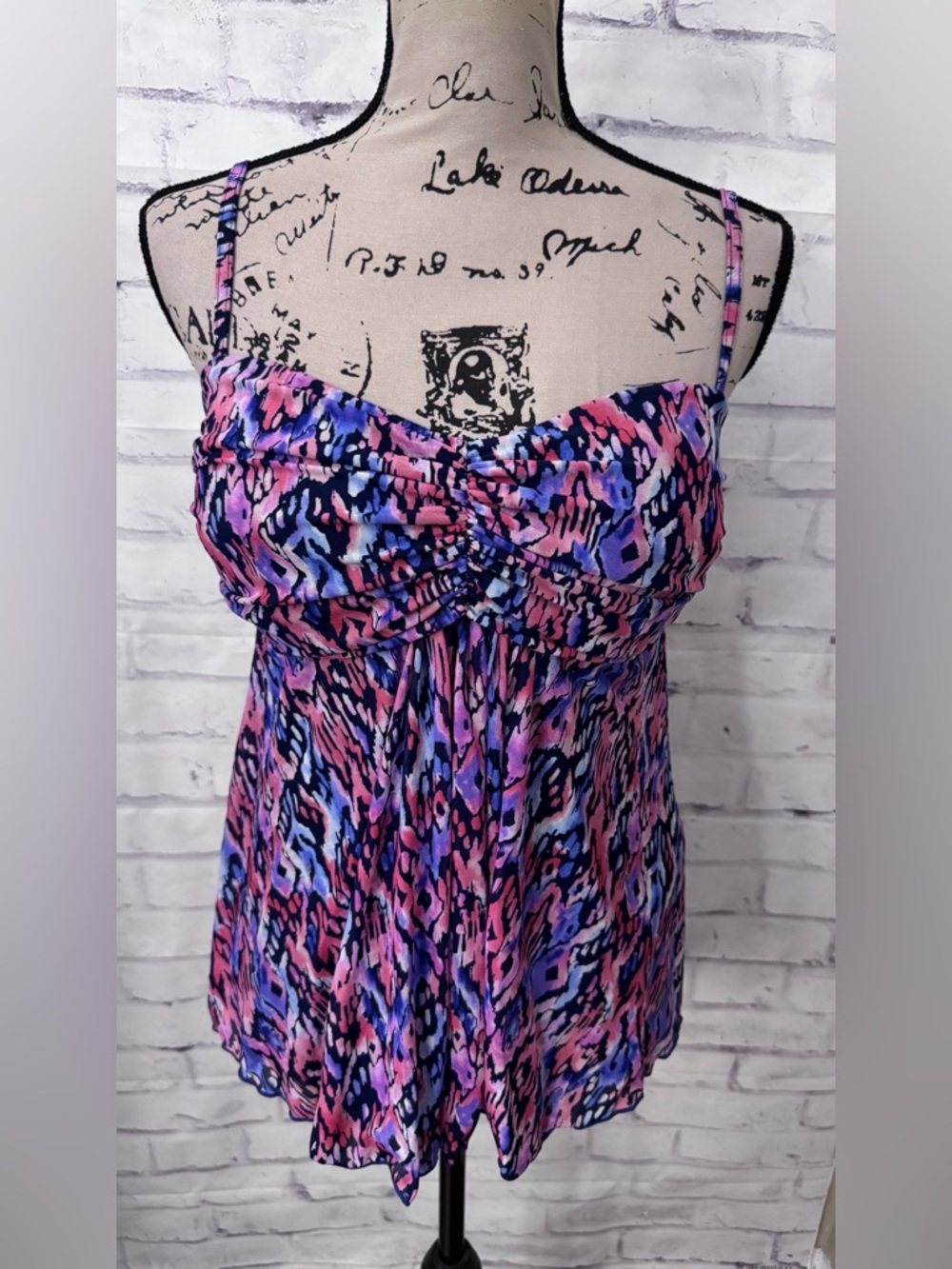 A Shore Fit Sz 12 Mesh Flyaway Tankini Swimsuit Top Slimming‎ Modest Bandeau New